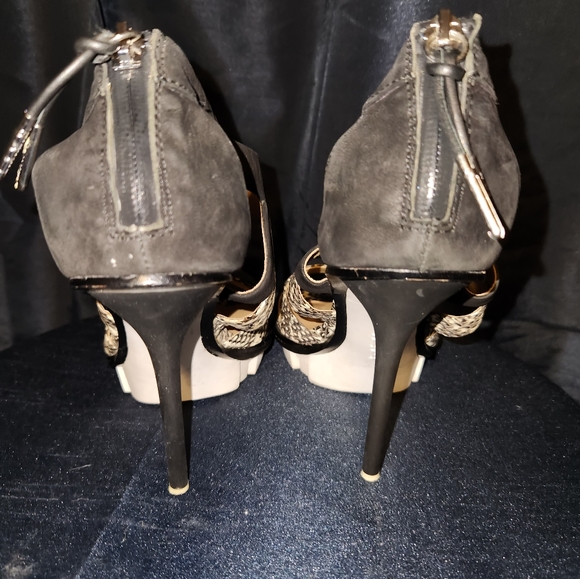 L.A.M.B High heel Stiletto - Picture 4 of 5